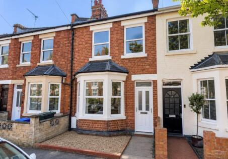16 Alstone Avenue, Cheltenham, Gloucestershire, GL51 8EH