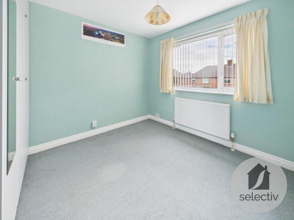 4 bed Semi-Detached for sale Image 12