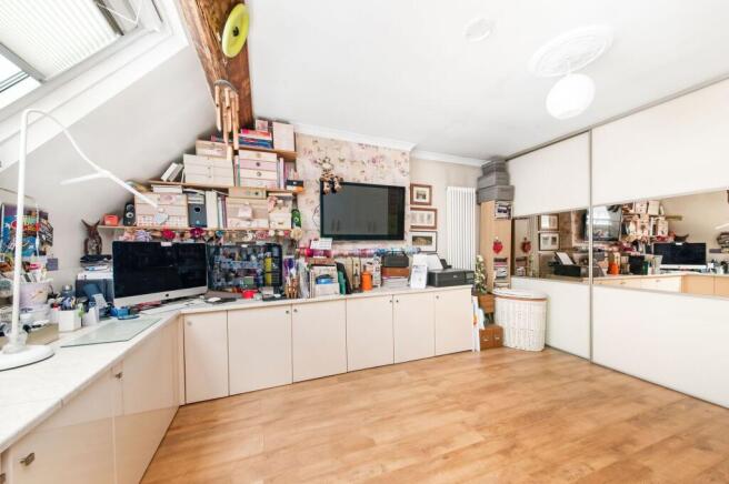 2 bed Terraced for sale Image 9