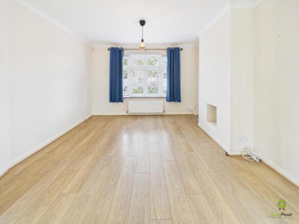Presented by Clinton at EweMove Bexleyheath and Da