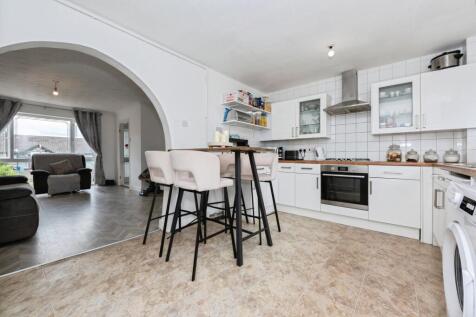 Mill Road, SOUTH OCKENDON, Essex, RM15