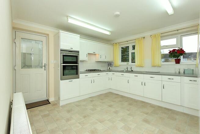 Col-Kitchen_1.jpg