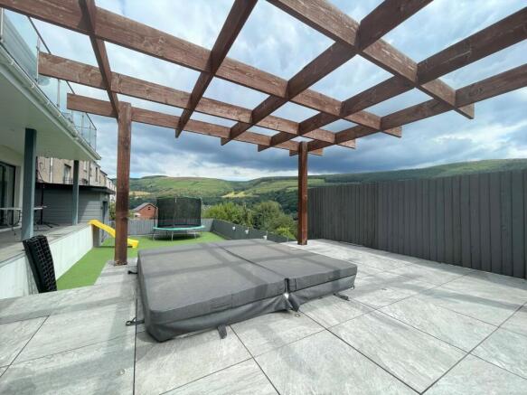REAR GARDEN C