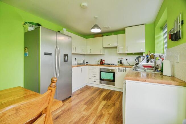 3 bed Detached for sale Image 8