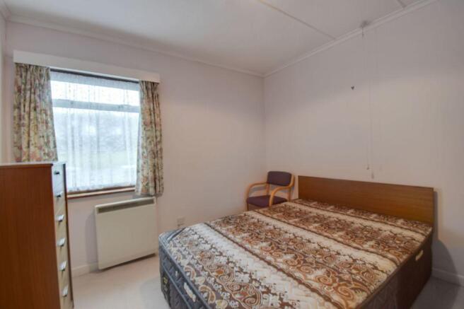 Bedroom 2 (Double)