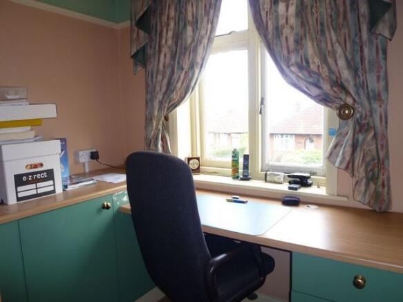 BEDROOM 3