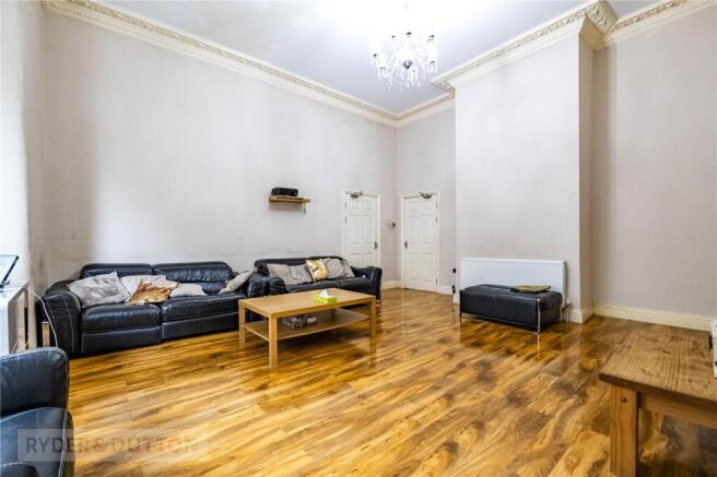 8 bed Semi-Detached for sale Image 10