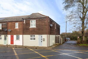 681, Lower Rainham Road, Rainham, Gillingham ME8 7TY