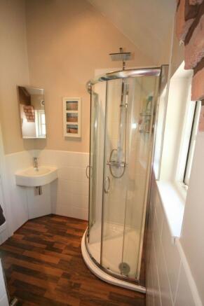 En Suite Shower Room