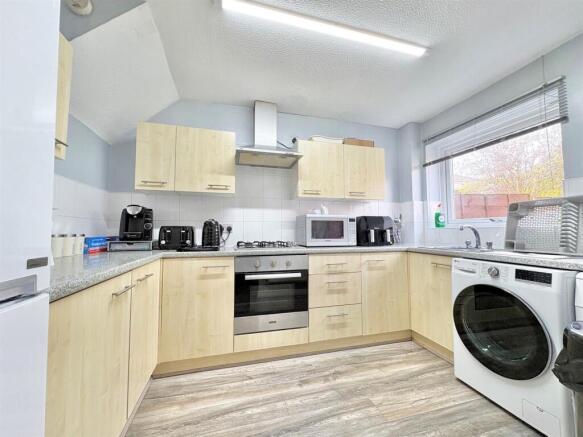 Kitchen.jpg
