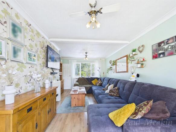 CAM01758G0-PR0568-STILL012.jpg