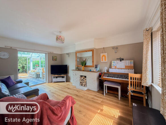 Former 3 bedroom house with large garden, parking and garage potential, Ham, Wellington photo 4