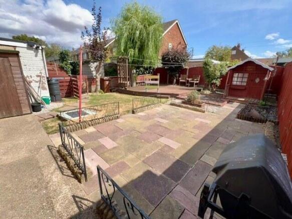 3 bed Semi-Detached for sale Image 11