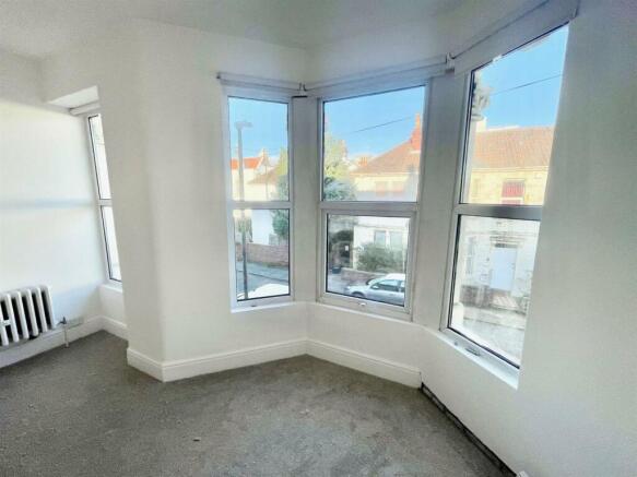 Bay window (2).jpg