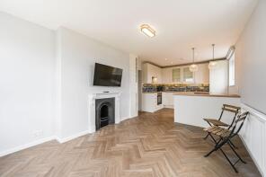 Flat 24, Topham House, Prior Street, London SE10 8ST