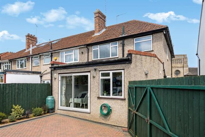 61 Horsenden Lane North - GtfMpNa8cvpIhkwf8tBM.jpg