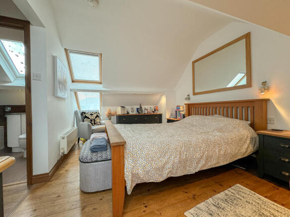 Bed 1 (2)