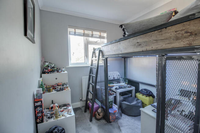 Photo 12