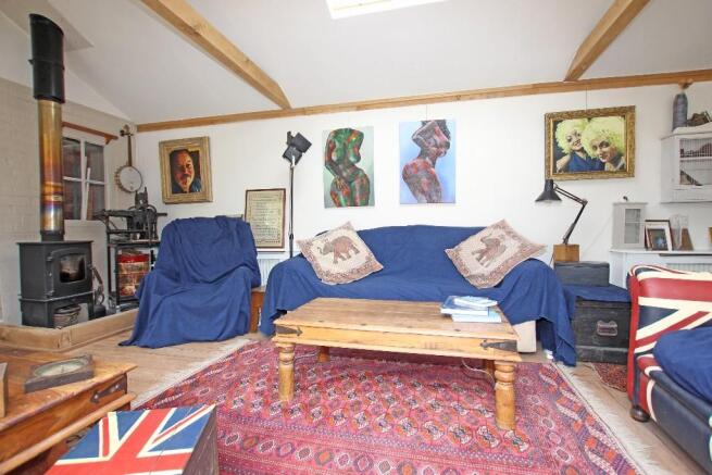 Photo 4