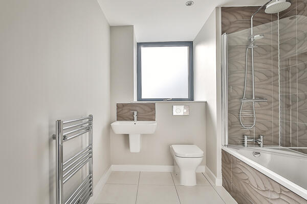 1 bed Apartment to rent Image 5