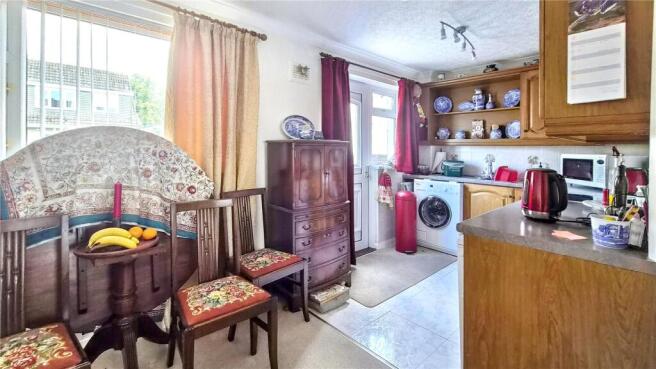 Airds Court, Dumfries, Dumfries and Galloway, DG1 photo 4