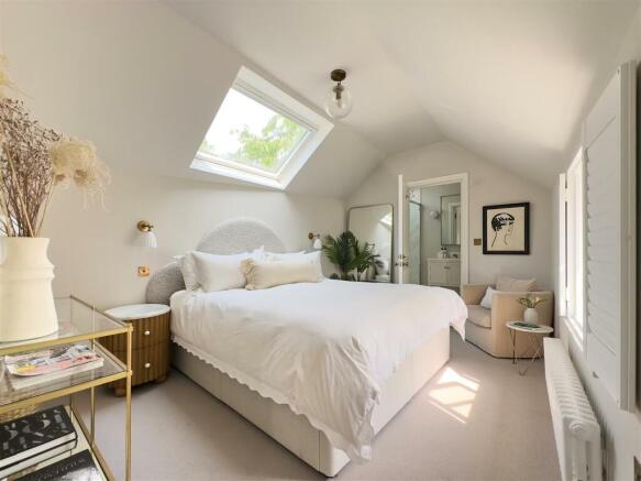 Carpenters Cottage 1.jpg