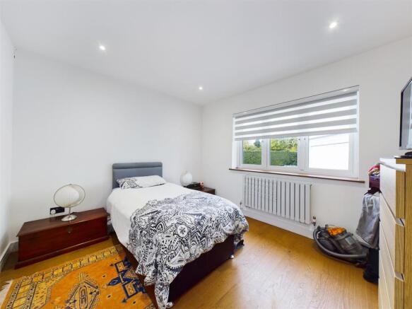 Bedroom 3.jpg