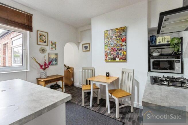 3 bed Terraced for sale Image 5