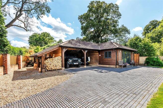 Garage & Log Store