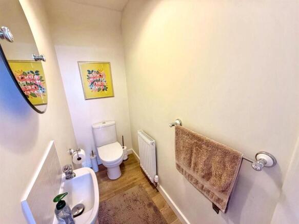 2 bed Town House for sale Image 6