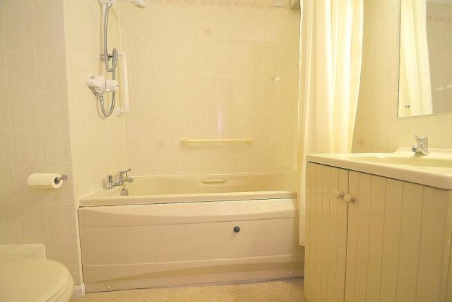Bathroom/Wc