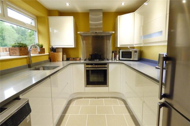 Kitchenb
