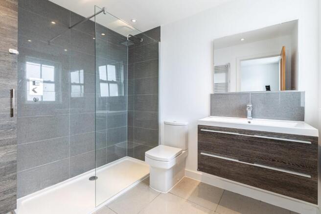 Master En-suite