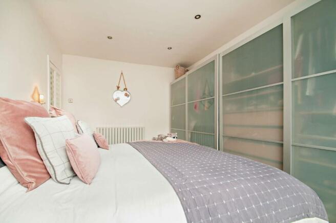 8549114-interior19-800.jpg