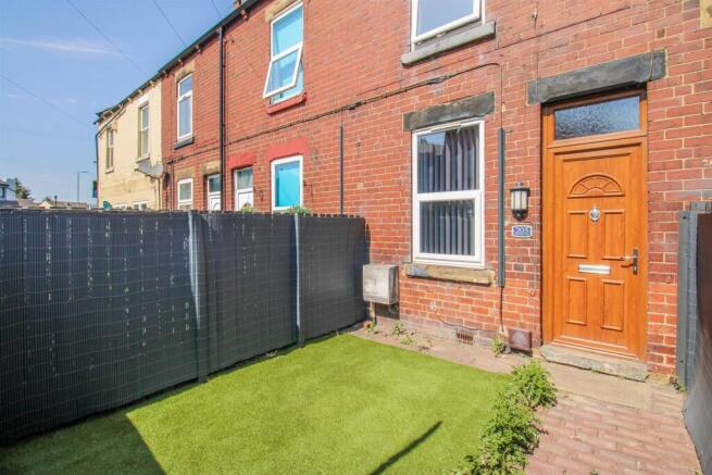 2 bed Terraced for sale Image 8