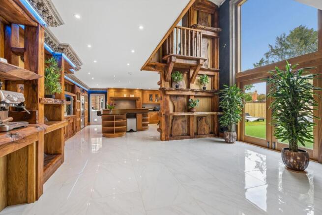 Living / Dining Room