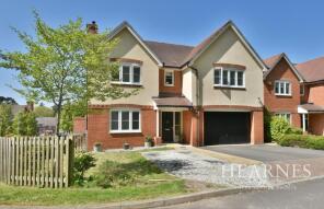 1, Verdure Gardens, Longham, Ferndown BH22 9FY