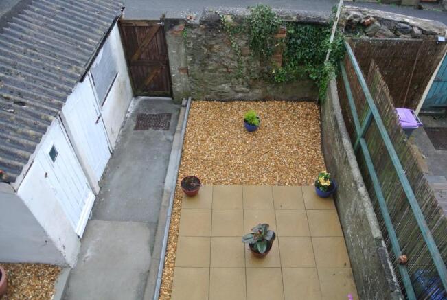 Photo 13