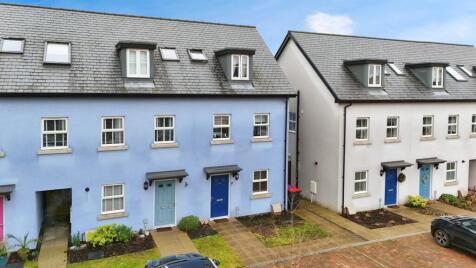 The Clayfields, Allscott, Telford, Shropshire, TF6 5FE