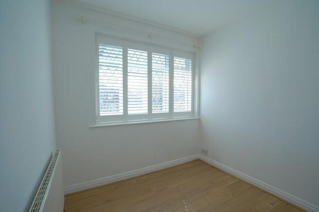 13upstairsroom
