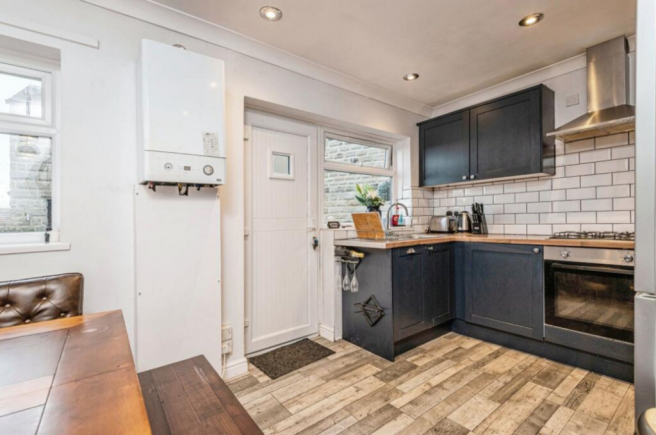 2 bed Semi-Detached for sale Image 6