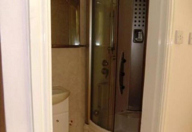 Bathroom 2