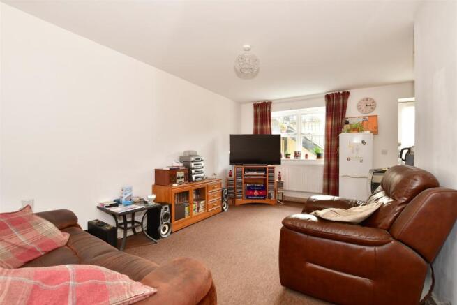 Kitchen/ Lounge