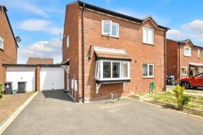 7, Longleat Grove, Sydenham, Leamington Spa CV31 1FN