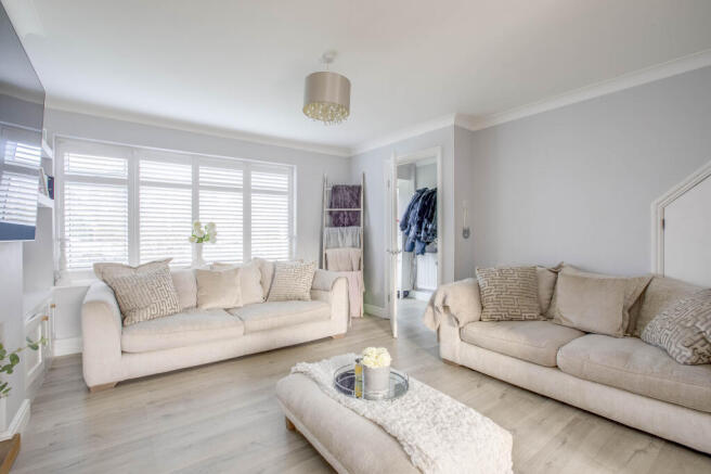 15 Spring Gardens, SL7 3HS (LOW RES)-6