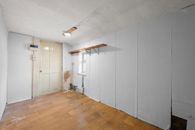 2 bed Terraced for sale Image 9