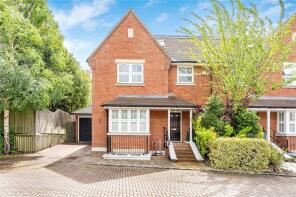 1, Douglas Close, Barnet EN4 0AQ