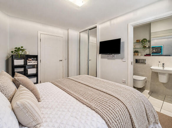 Banister Road, london, W10 4AG photo 4