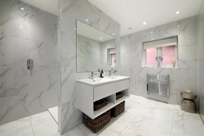 Principal Ensuite