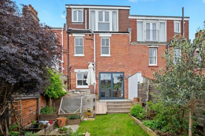Rear Garden (7).jpg
